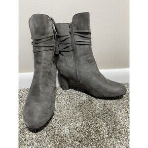 Journee Collection Zuri Grey Boots Block Heel Size 10